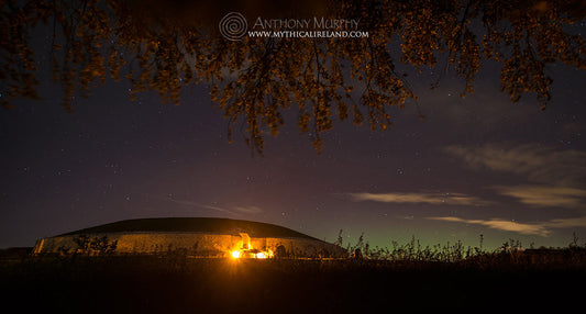 A green hint of the Northern Lights at Newgrange