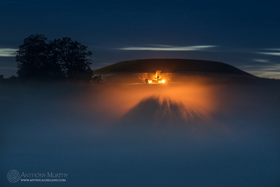 Through the mist to the land of the Sídhe