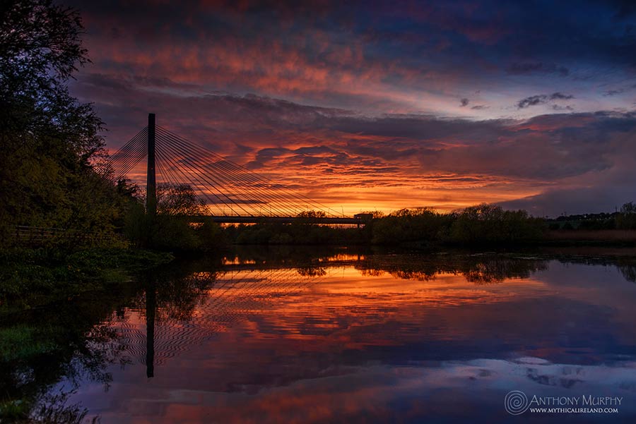 Red sky over Boyne Cable Bridge