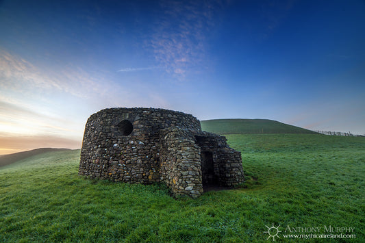 The Newgrange folly - made from Newgrange stone, but for what purpose?