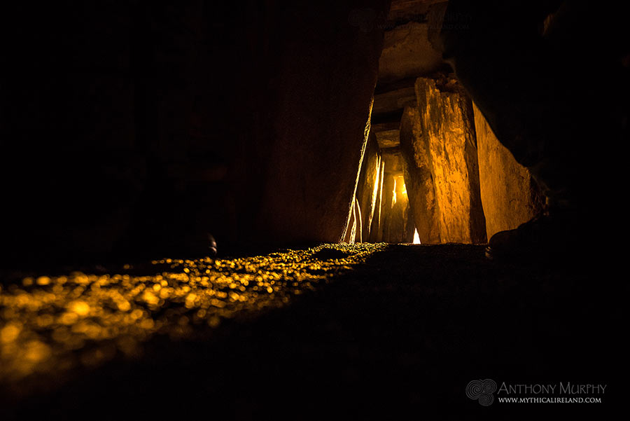 Solstice light in the chamber of Newgrange