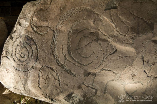 Knowth kerb 77 detail