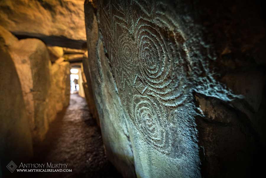 L19 - the guardian stone of Newgrange