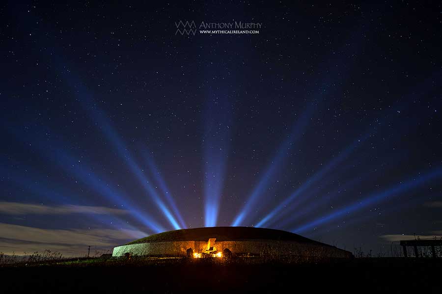 Newgrange light show